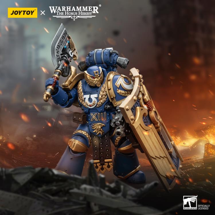 Warhammer The Horus Heresy: Ultramarines: Invictarus Suzerain Squad: Suzerain 5: Action Figure: Joy Toy