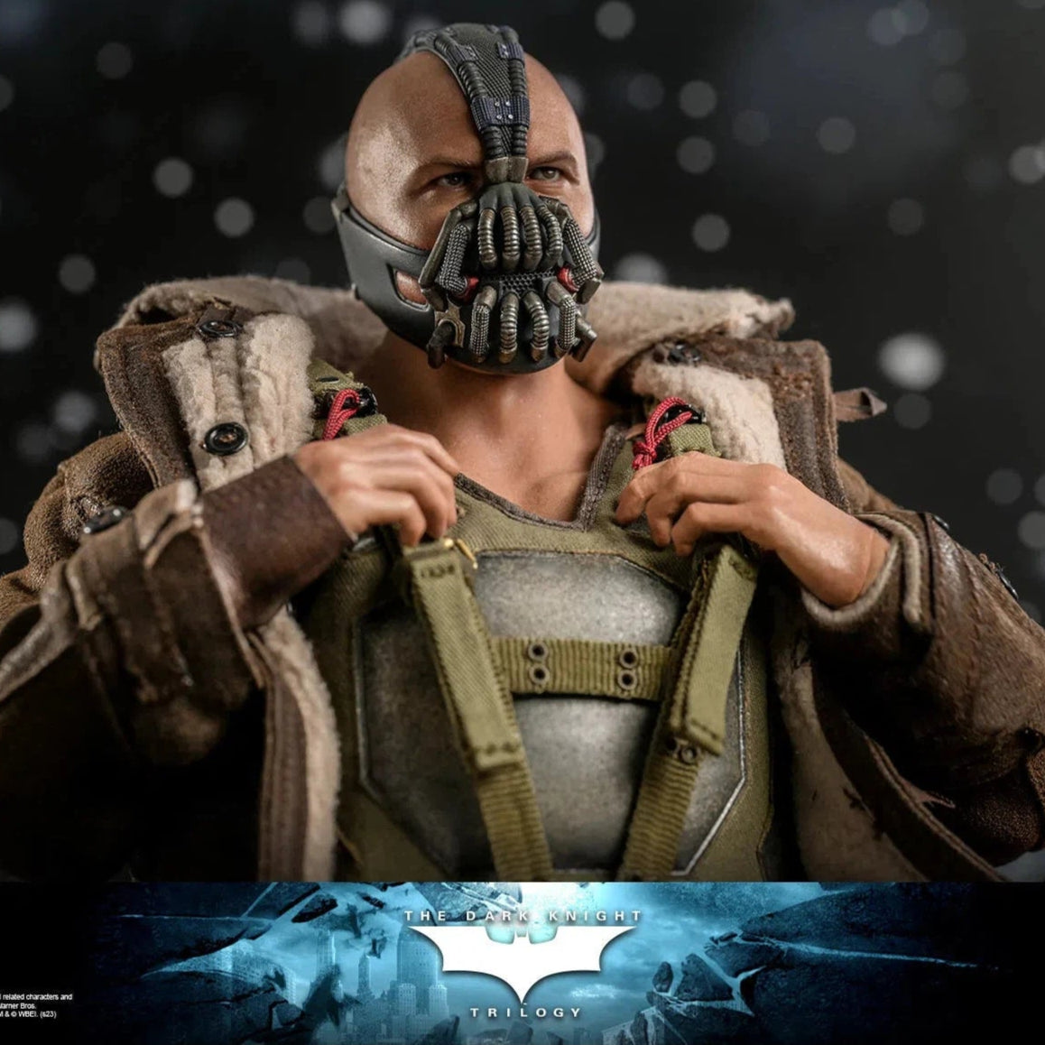 Bane: Batman: The Dark Knight Trilogy: MMS689 Hot Toys