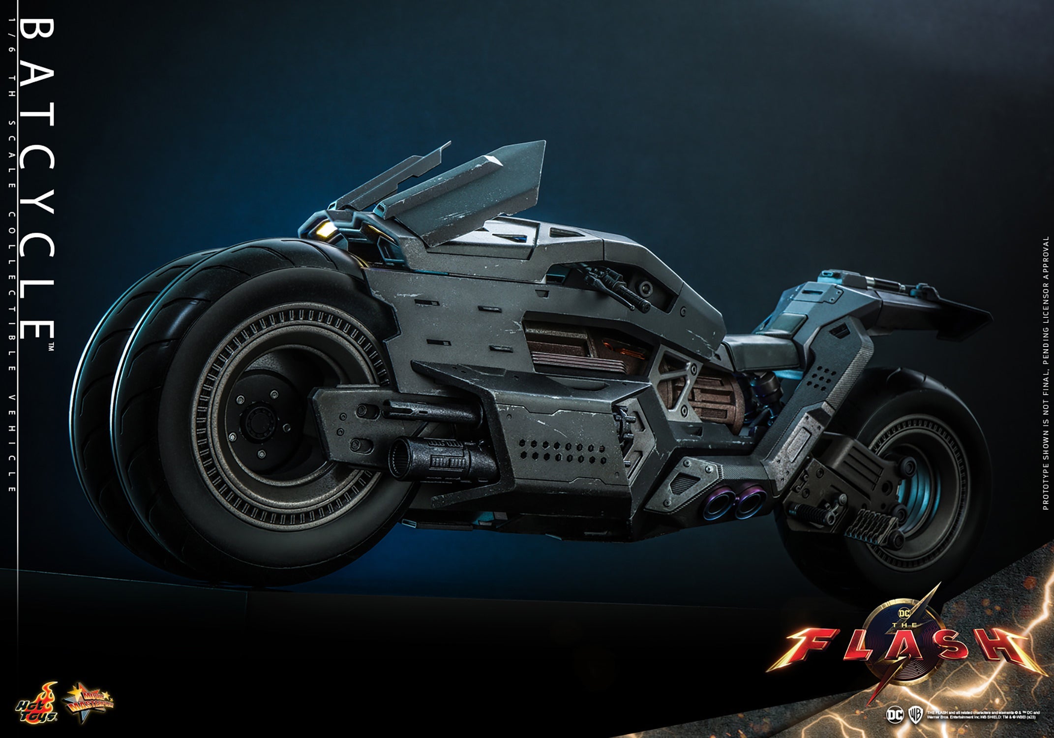 Batman & Batcycle: The Flash: Dc Comics Hot Toys