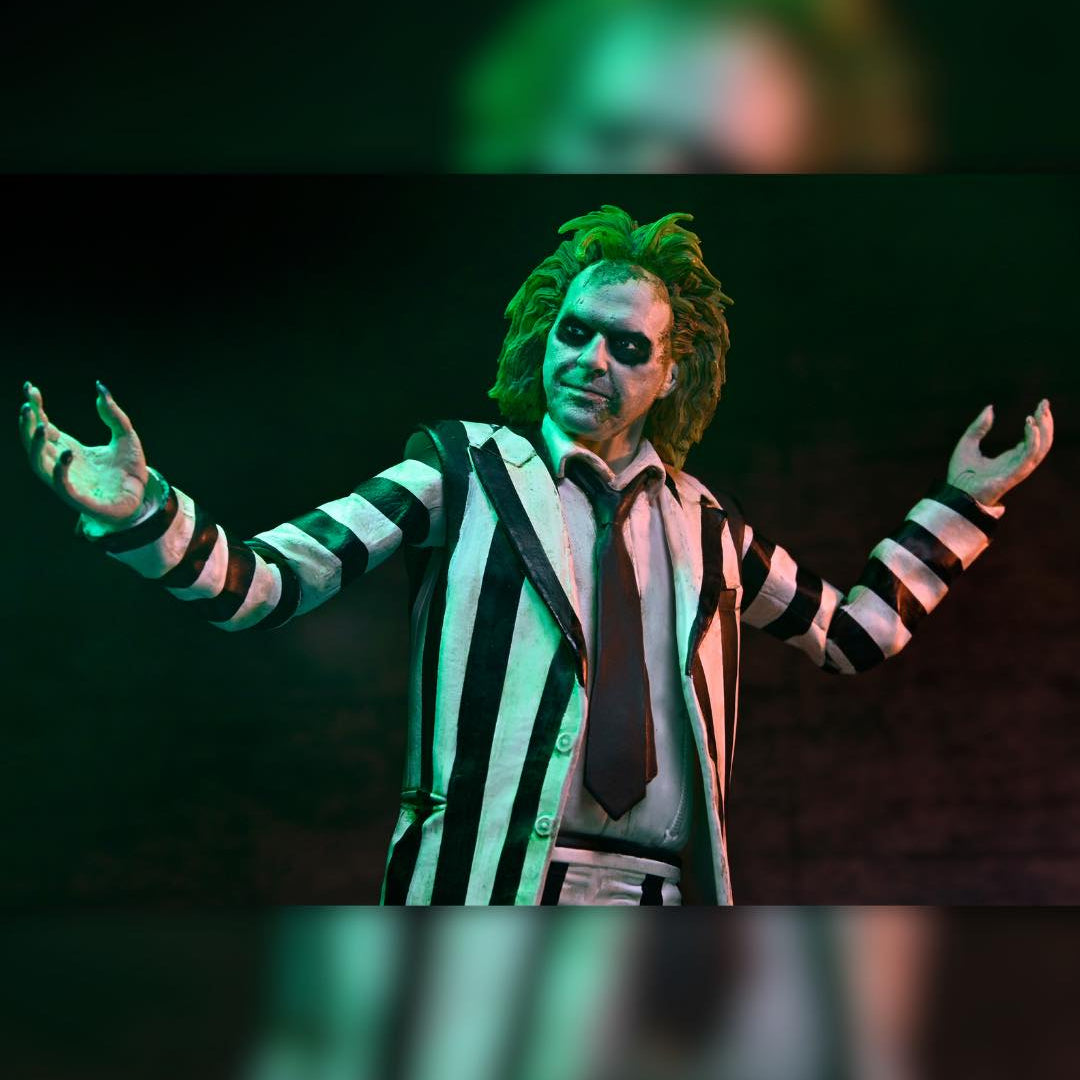 Beetlejuice Beetlejuice: Beetlejuice (Striped Suit): Ultimate 7" Action Figure Neca