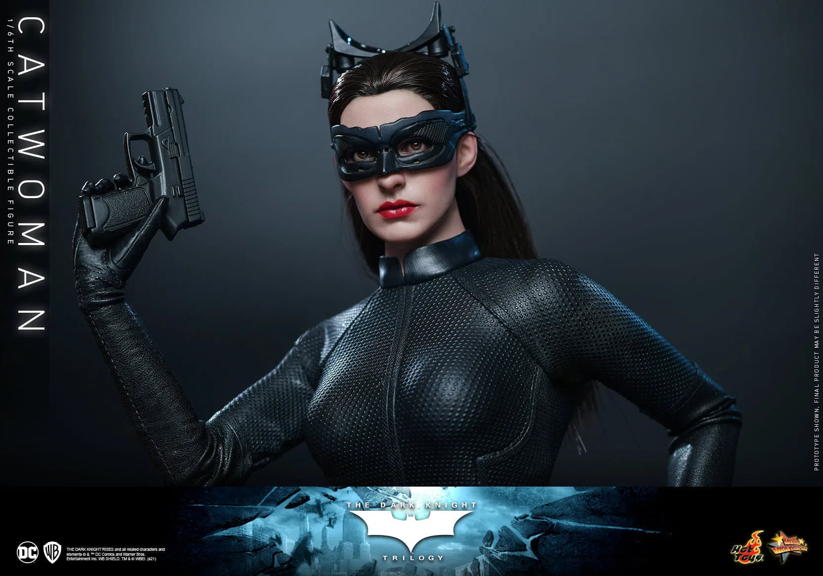Catwoman: The Dark Knight Trilogy: Batman: DC Comics: MMS627 Hot Toys