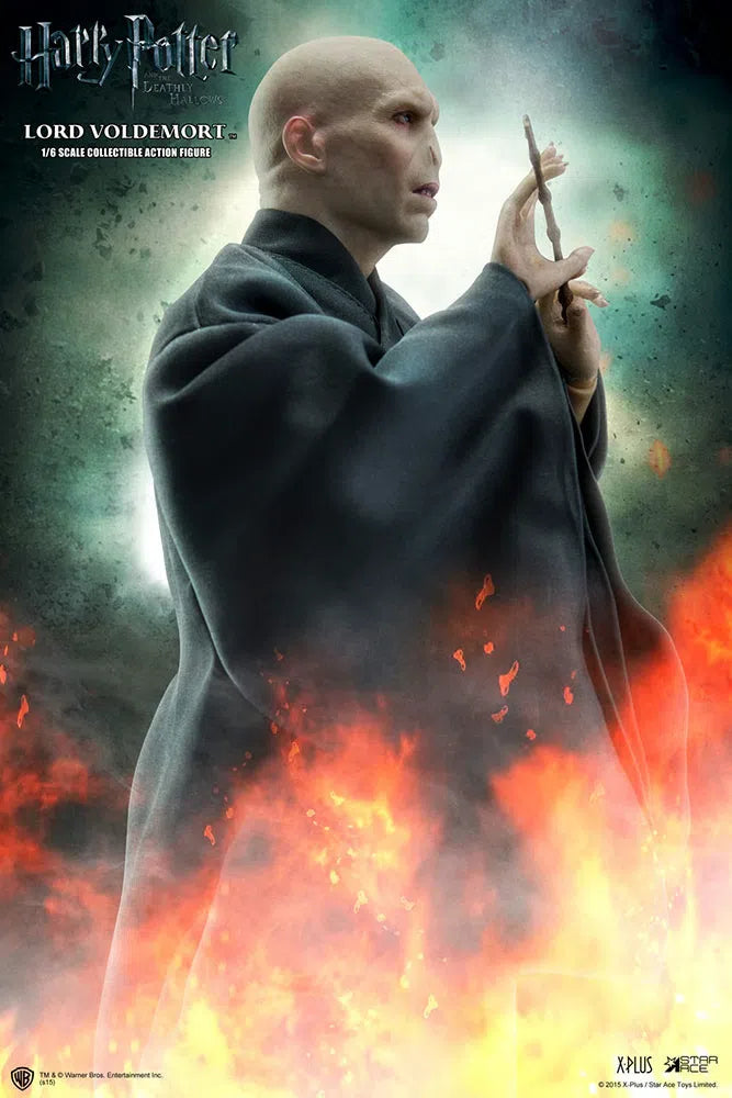 Harry Potter & The Deathly Hallows: Lord Voldemort: Sixth Scale Figure Star Ace