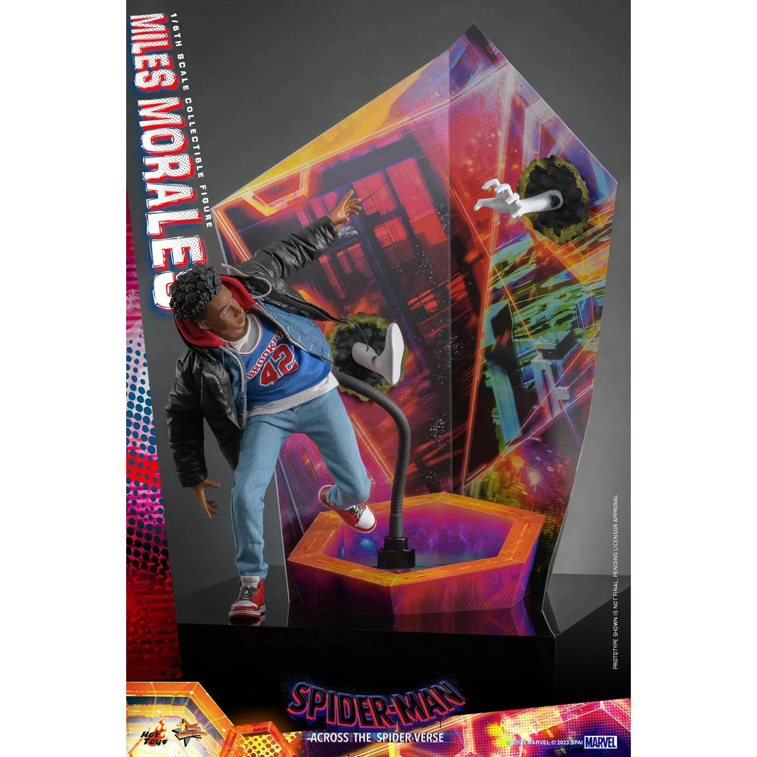 Miles Morales: Spider-Man: Across The Spider-Verse: Marvel Hot Toys