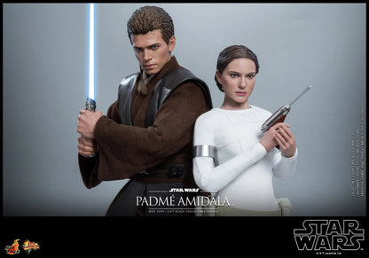 Padme Amidala: Star Wars Episode II: Attack Of The Clones Hot Toys