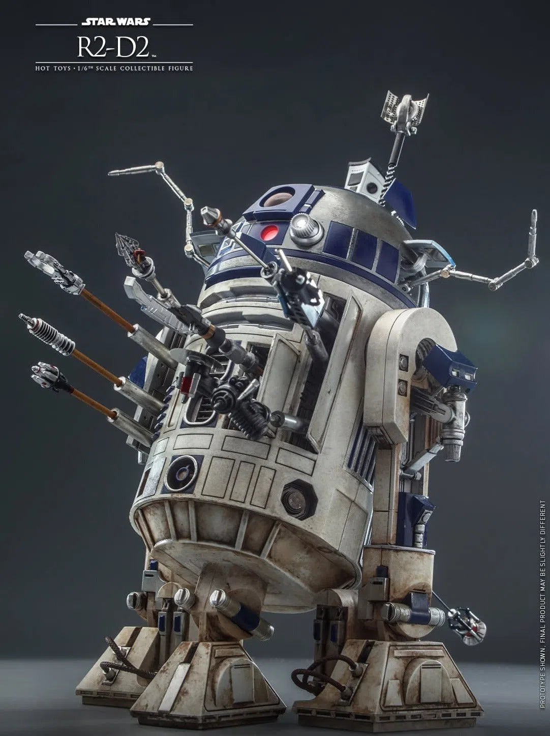 R2-D2: Star Wars: Attack Of The Clones: MMS651 Hot Toys