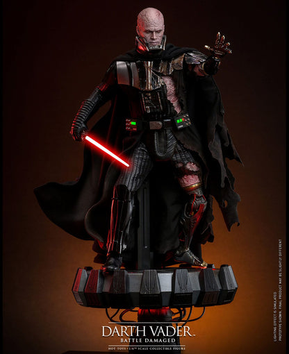 Star Wars: Darth Vader: Battle Damaged: DX45: Hot Toys Hot Toys