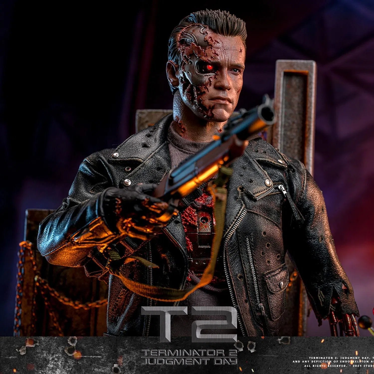 Terminator 2: T-800: Battle Damaged: Version 2.0: DX46: Hot Toys Hot Toys