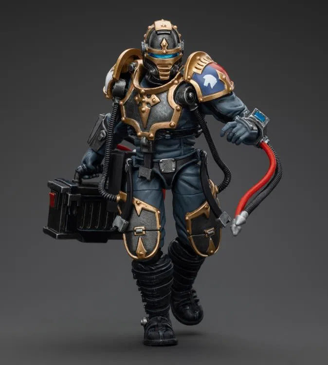 Warhammer 40k: Imperial Knights: House Terryn: Knight Paladin: Action Figure: Joy Toy Joy Toy