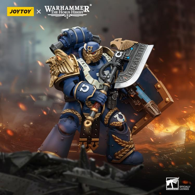 Warhammer The Horus Heresy: Ultramarines: Invictarus Suzerain Squad: Suzerain 3: Action Figure: Joy Toy Joy Toy