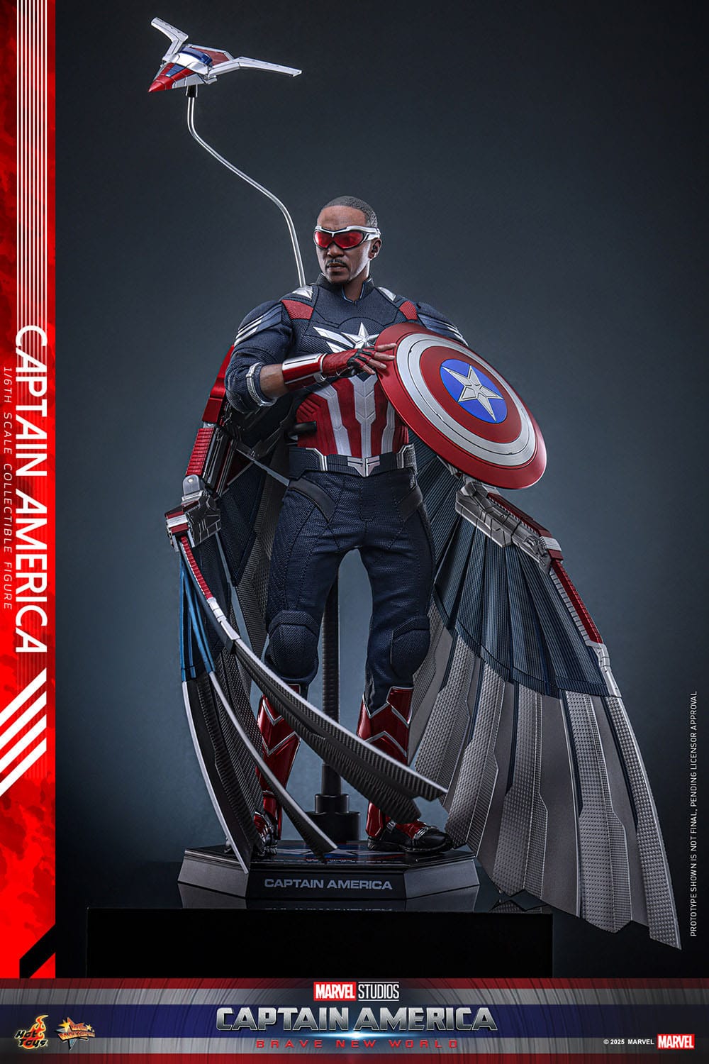 Captain America: Brave New World: Captain America: MMS779: 1/6th Scale Action Figure: Hot Toys